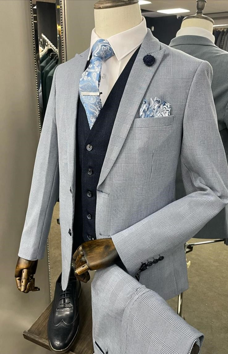 Bromley Sky Blazer & Trousers With Navy Waistcoat