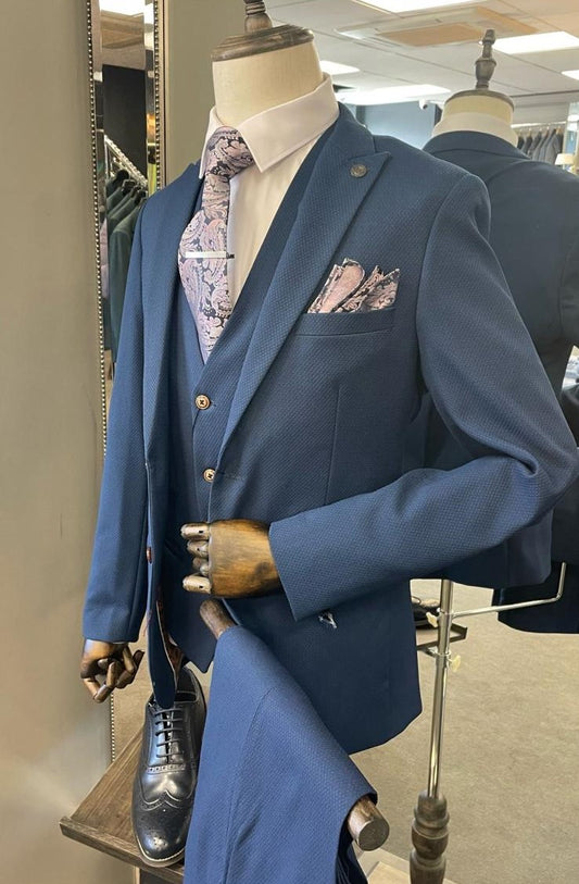 Max Royal 3-Piece Suit